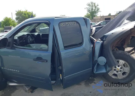 2008 Chevrolet Silverado 1500 Lt1 z USA, uszkodzony, nr VIN 2GCEK19C681262513